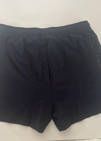 Nike tech fleece şort siyah ince kumaş nadir fiyatta düşerim - Görsel 2