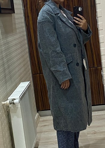 s Beden BERSHKA kaban