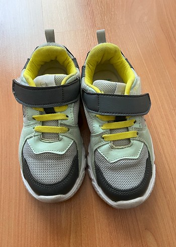 Gri Erkek Çocuk Spor Ayakkabı Velcro - Görsel 2