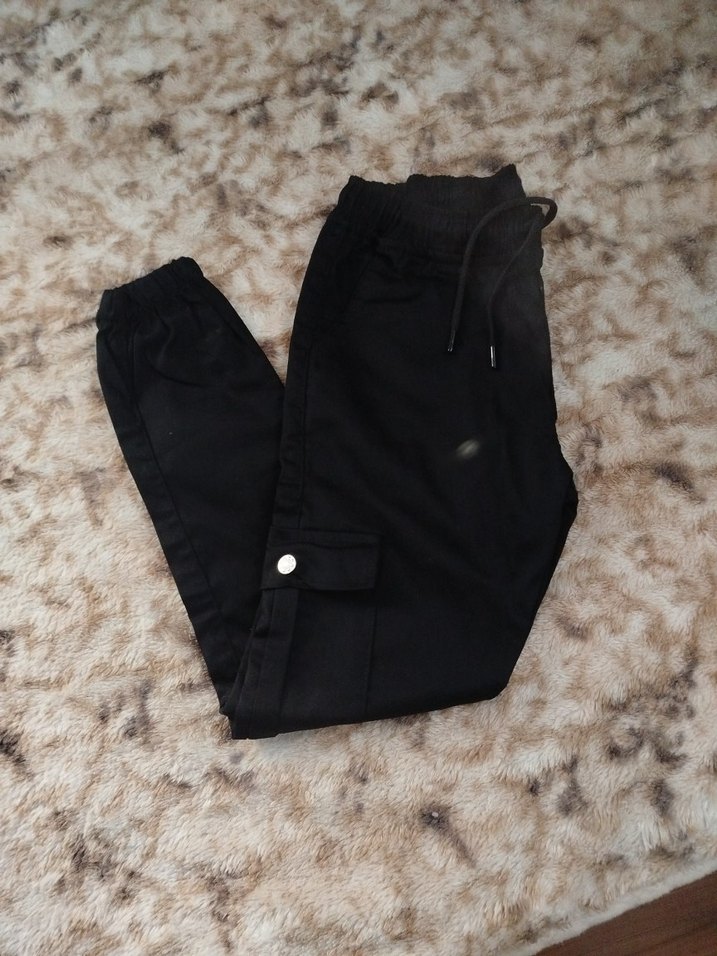 Kadın Siyah Midi Rahat Kesim Kürklü Pantolon - Görsel 2