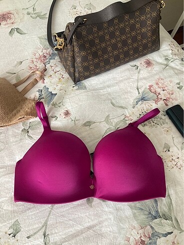 diğer Beden mor Renk Victoria Secret Sütyen