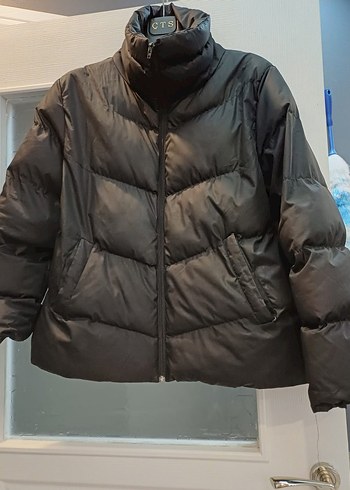 Siyah Kadın Şişme Kışlık Mont