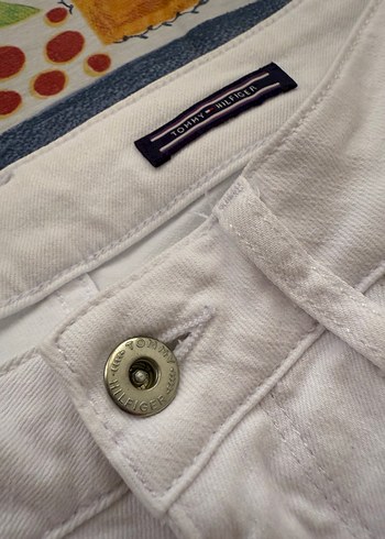 Tommy Hilfiger Bermuda Şort - Görsel 3