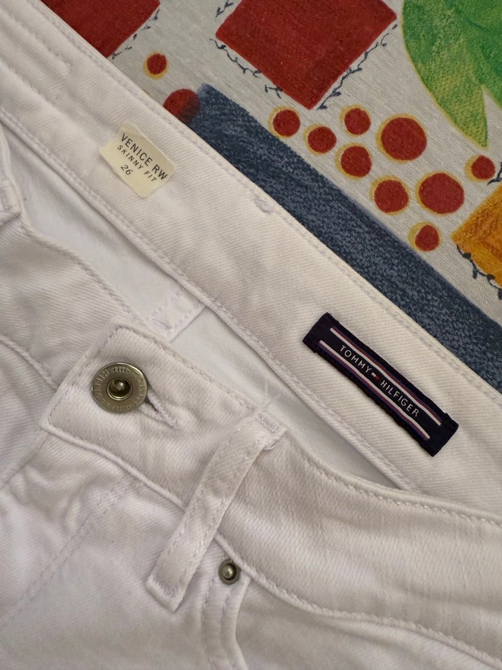 Tommy Hilfiger Bermuda Şort - Görsel 4