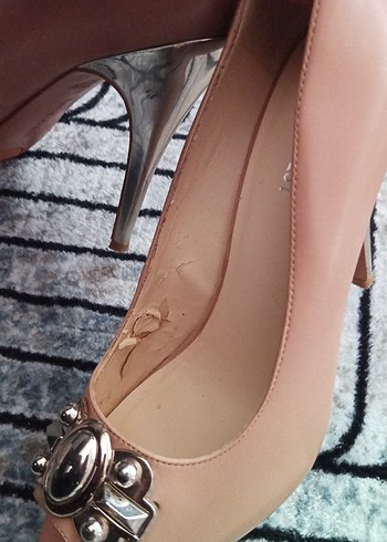 Nine West Bej Yılan Baskılı Dolgu Topuklu Kadın Ayakkabı - Görsel 4