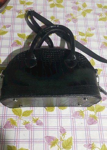 Defacto Siyah Yılan Derisi Desenli Deri Kadın Çantası