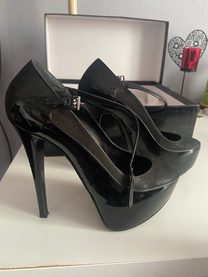 Siyah Platform Topuklu Kadın Ayakkabı - Görsel 3