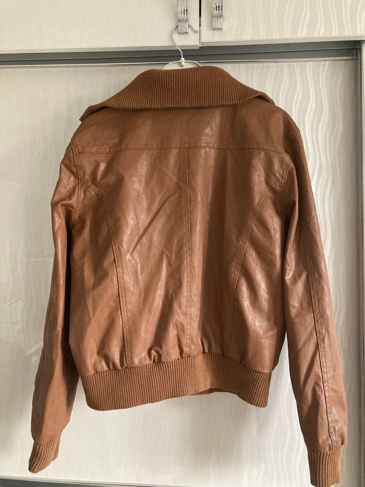 Kahverengi Deri Kemerli Kadın Ceket - Görsel 5