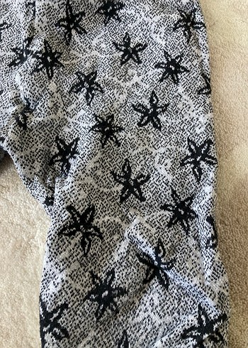 Kız Çocuk Gri Dantel Detaylı Salaş Tayt - Görsel 2