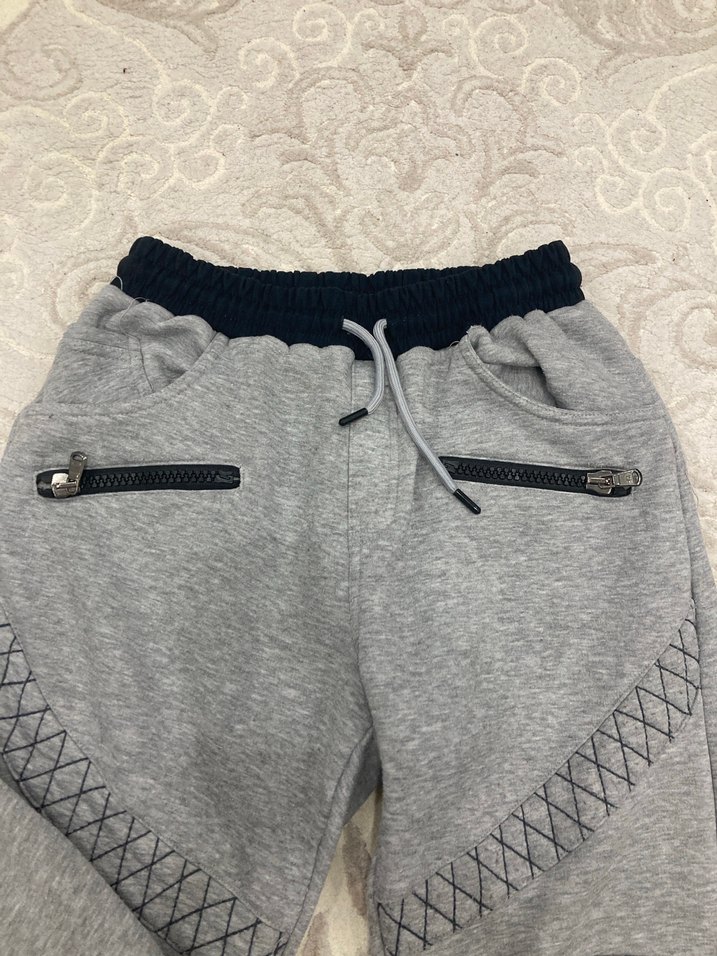 Gri Nakışlı Fermuarlı Salaş Eşofman - Görsel 2