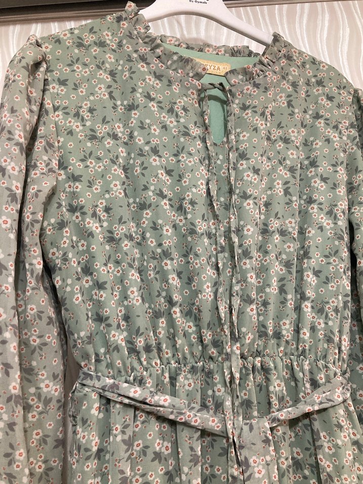 Bohem Uzun Yeşil Piliseli Elbise - Görsel 2