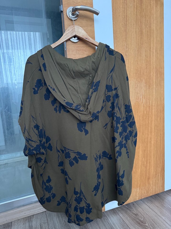 Lacivert çiçek desenli haki panço - Görsel 3