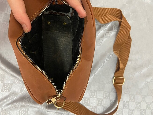 Abiye YSL logolu çanta