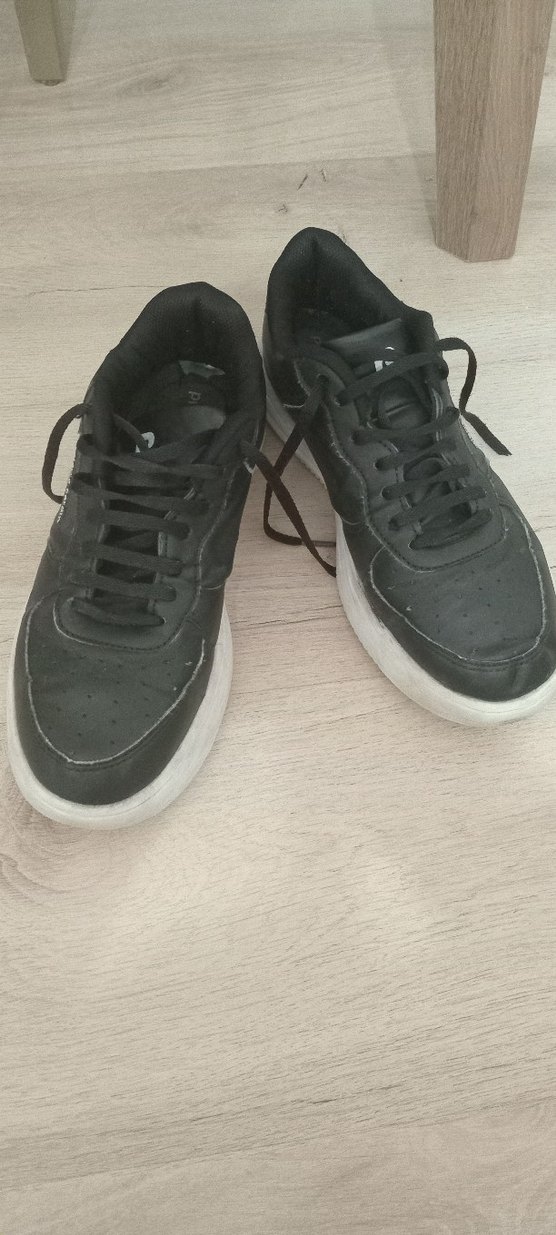 Siyah Bağcıklı  Spor Ayakkabı - Görsel 3