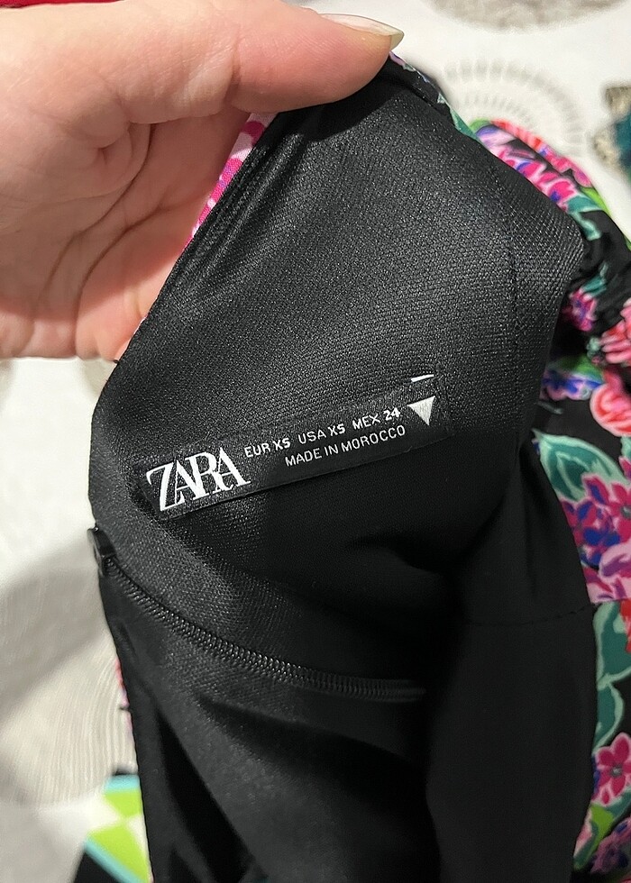 ZARA ÇİÇEK DESENLİ KEMERLİ ELBİSE - Görsel 5