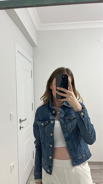 PULL AND BEAR KISA DENİM CEKET