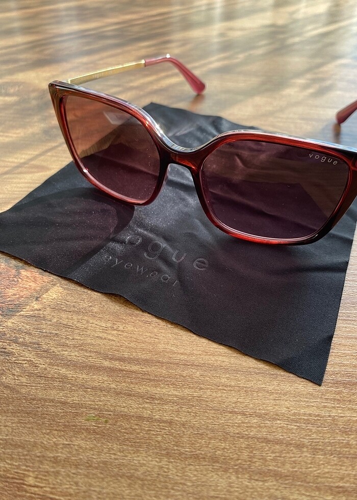 Vogue gözlük - Görsel 2