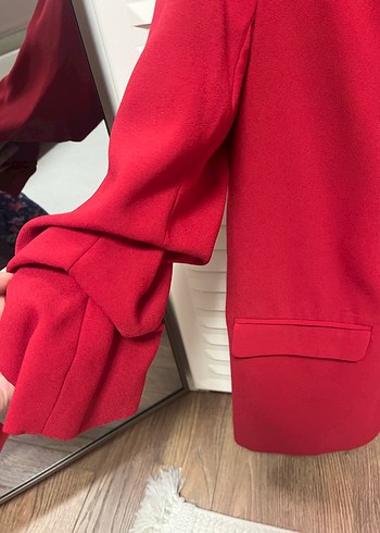 Stradivarius kırmızı ceket - Görsel 2