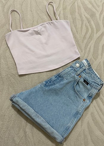 Mavi Jeans Şort ve Bershka Askılı