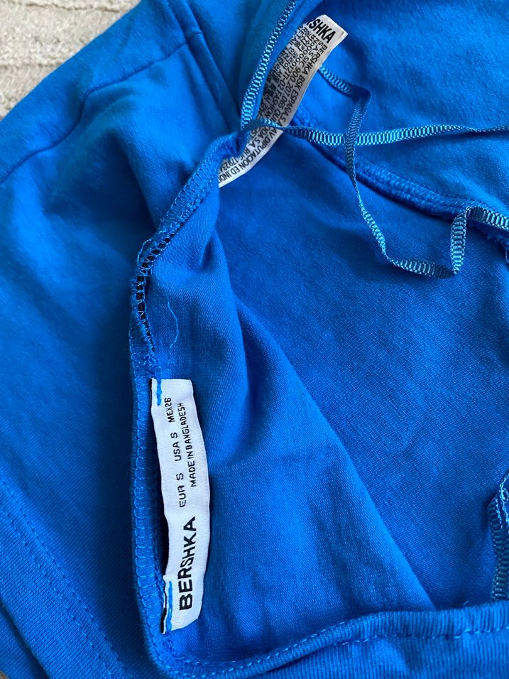 bershka, boyundan bağlamalı üst - Görsel 3