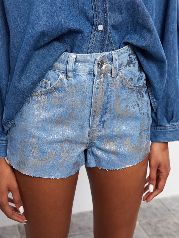 lcw, metalik mini şort - Görsel 5