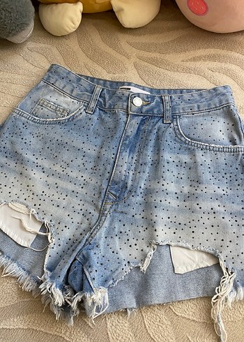 bershka, taşlı mini şort - Görsel 4