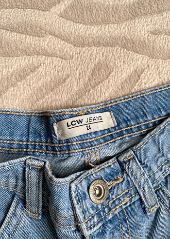 lc waikiki şort ve bershka üst - Görsel 4