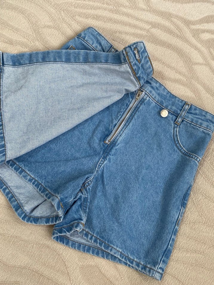 lc waikiki şort etek ve tişört - Görsel 4