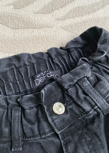 xs Beden beyaz Renk Defacto Kadın Siyah Bol Kesim Mini Denim Şort