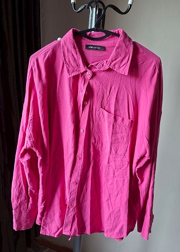 Pembe Düğmeli Kadın Gömlek