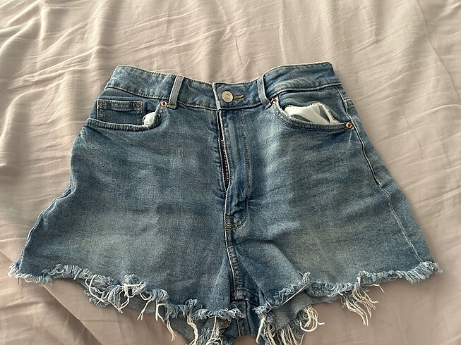 H&M H&M mavi renk şort