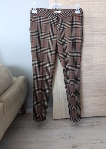 Batik Kadın Kahverengi Mini Desenli Kumaş Pantolon