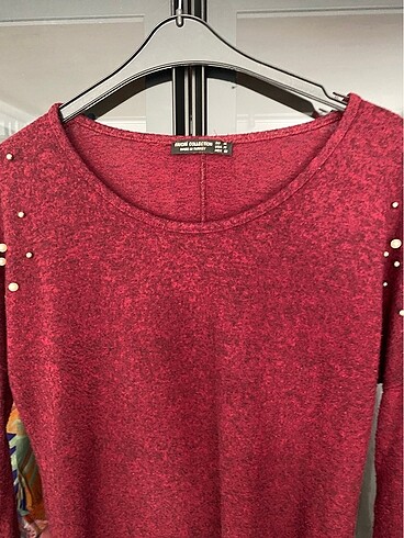 Omzu taşlı triko bluz - Görsel 2