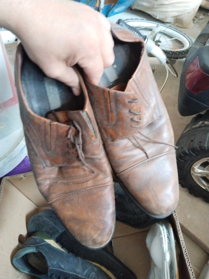 Tokalı Siyah Gotik Erkek  ayakkabı - Görsel 2