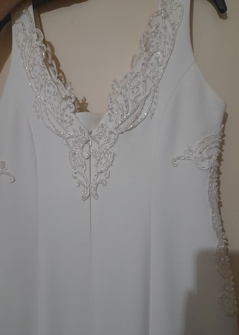 Kırık Beyaz Taşlı Denizkızı Gelinlik ve Abiye 
Hemen Kargo - Görsel 5