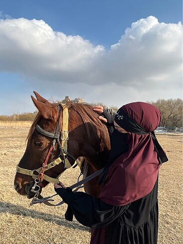 Diğer Siyah ferace ve bordo büyük boy şal