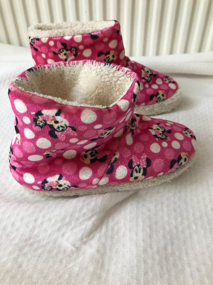 Kız Çocuk Pembe Minnie Mouse Sıcak Panduf - Görsel 2