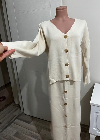 Düğmeli Bej Kadın ikili takım - Görsel 2