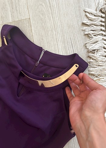 Mor Zincir Detaylı Uzun Abiye Elbise - Görsel 3