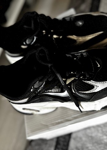 Nike Bağcıklı Spor Ayakkabı - Görsel 7