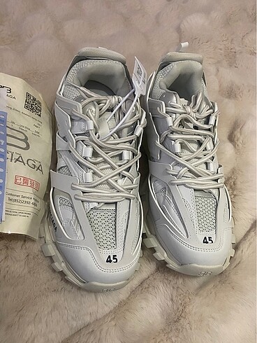 Balenciaga spor ayakkabı 45 numara