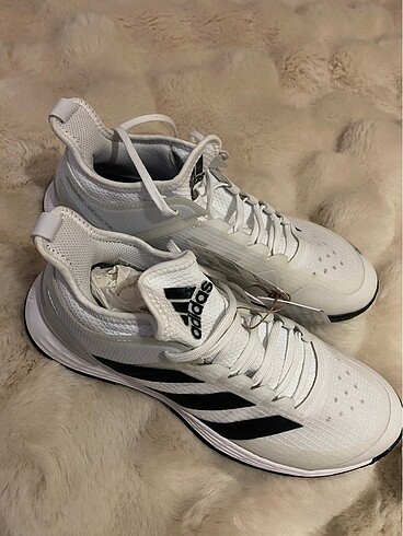 Adidas spor ayakkabı 42.5/defolu
