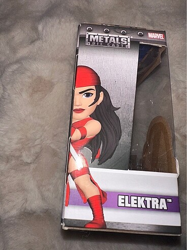  Beden Renk Marvel Elektra
