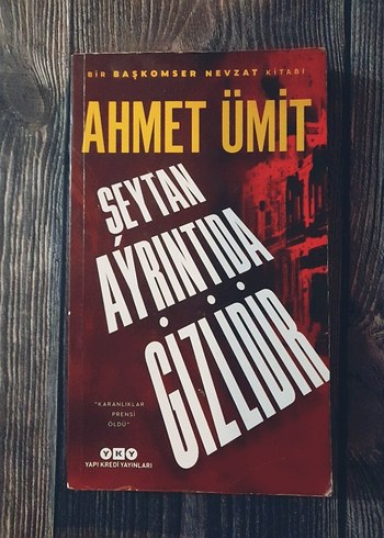 Şeytan Ayrıntıda Gizlidir - Ahmet Ümit