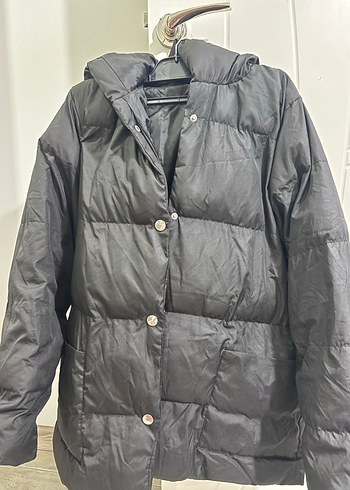 Düğmeli Siyah Kadın Kışlık Mont - Görsel 3