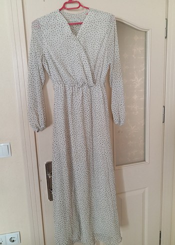 Uzun Kollu V Yakalı Beyaz Midi Elbise - Görsel 2