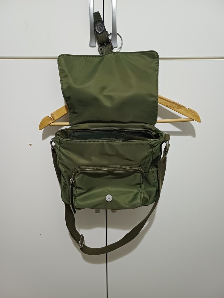 Yeşil kadın çapraz Çanta Kemer Detaylı - Görsel 2