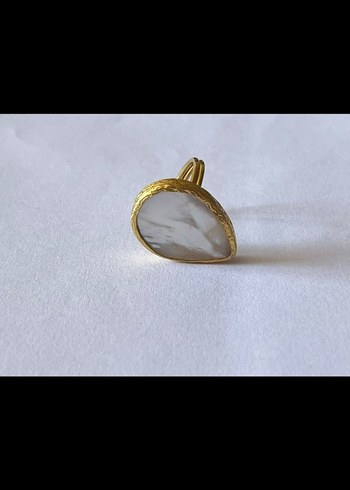 Beyaz Taşlı Minimalist Kadın Yüzük EL YAPIMI
