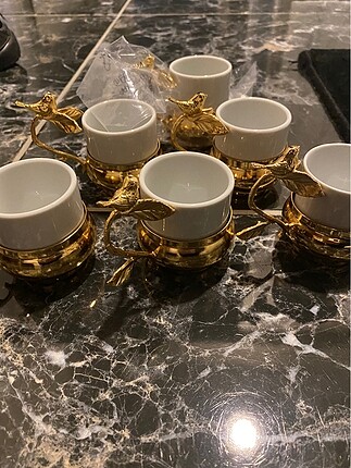 Gold fincan