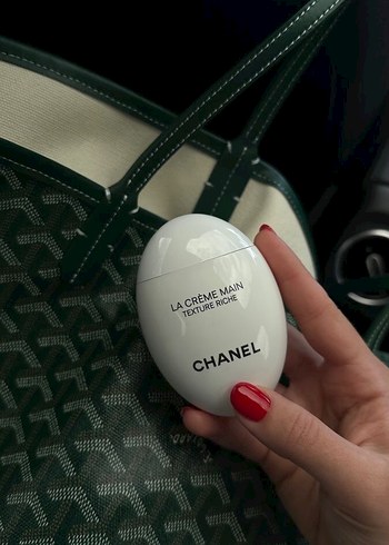 Chanel La Crème Main El Kremi